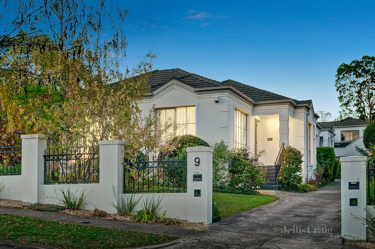 1/9 Lime Avenue Balwyn North 3104