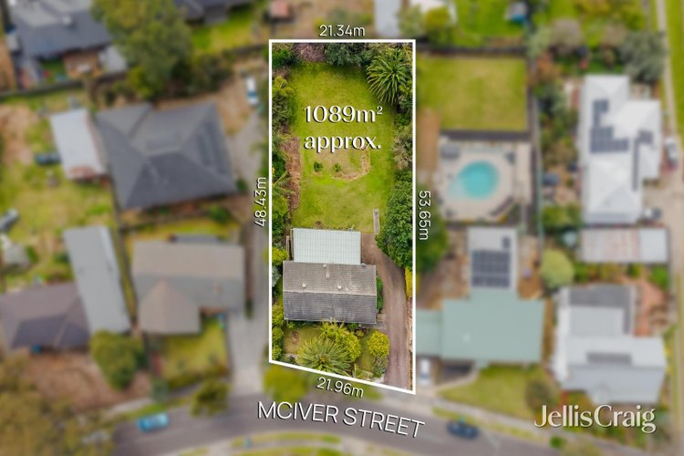 19 McIver Street Ferntree Gully 3156