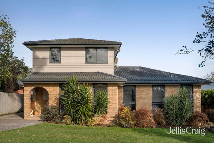 19 Plaza Court  Lilydale 3140