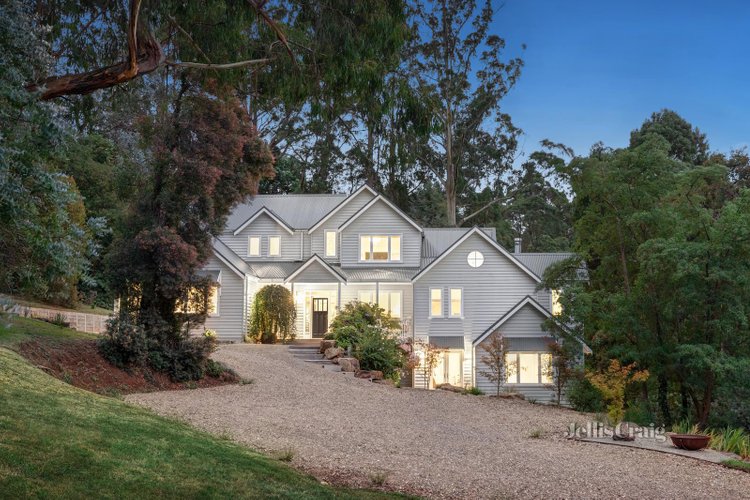 19 Selwyn Lane Mount Dandenong 3767