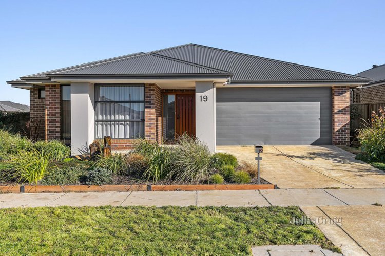 19 Settlers Drive Bonshaw 3352