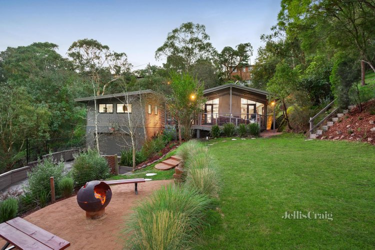 19 Somers Road North Warrandyte 3113