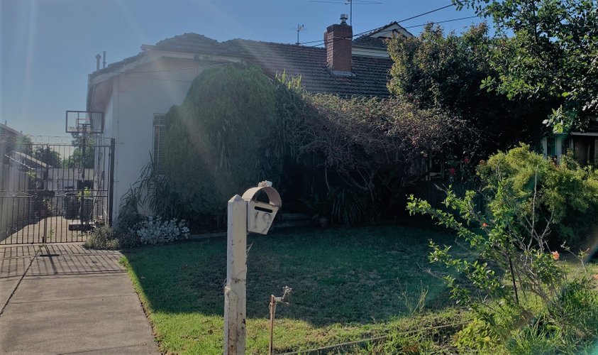 19 Springhall Parade Pascoe Vale South 3044