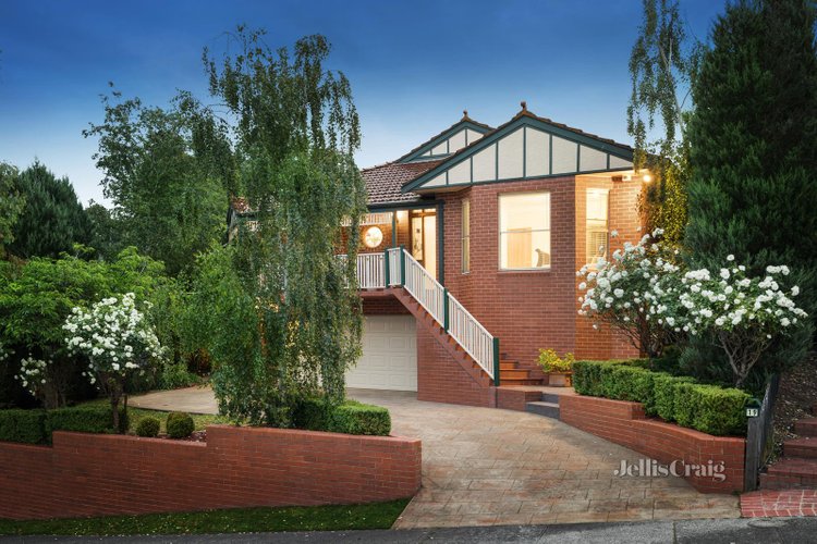 19 Tanbridge Way Warranwood 3134
