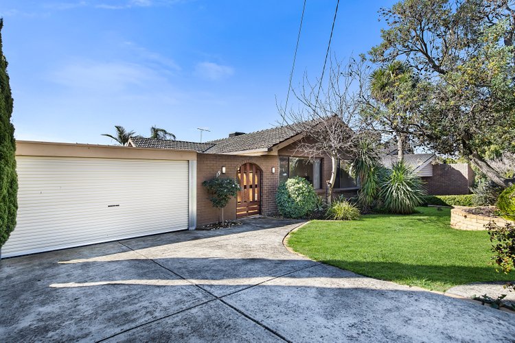 19 Tullimbar Circuit Vermont South 3133