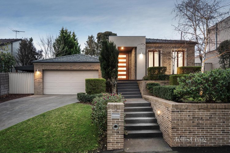 19 Van Ness Avenue Glen Iris 3146