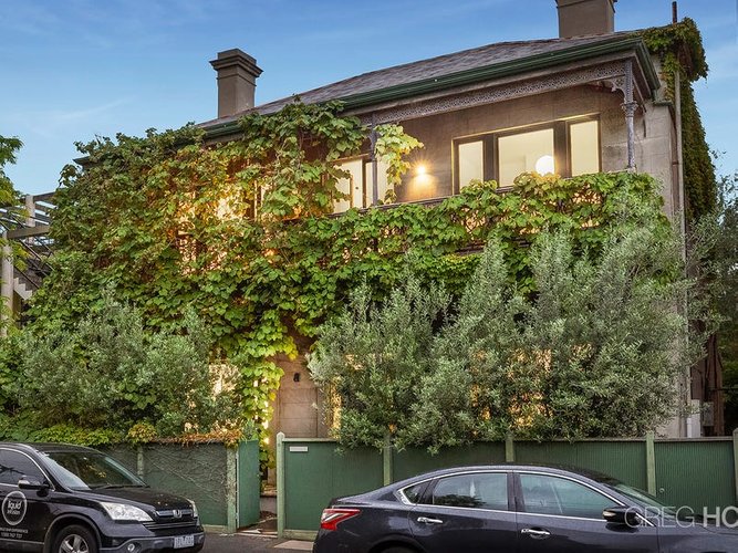 19 Victoria Street St Kilda 3182