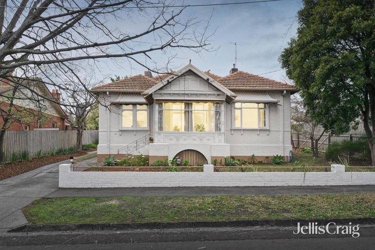 19 Willandra Avenue Canterbury 3126