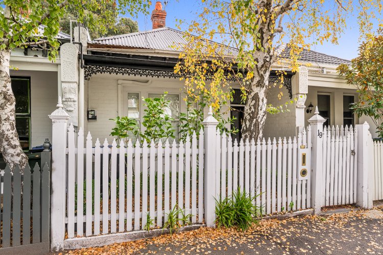 19 York Street