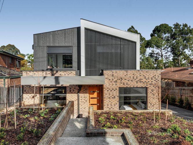 1 90 Golden Way Bulleen 3105