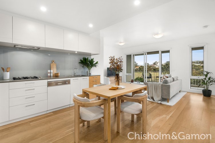 19/15 Liardet Street Port Melbourne 3207