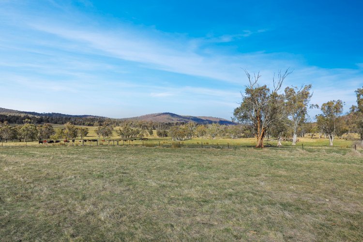 1917 Limestone Road, Benambra