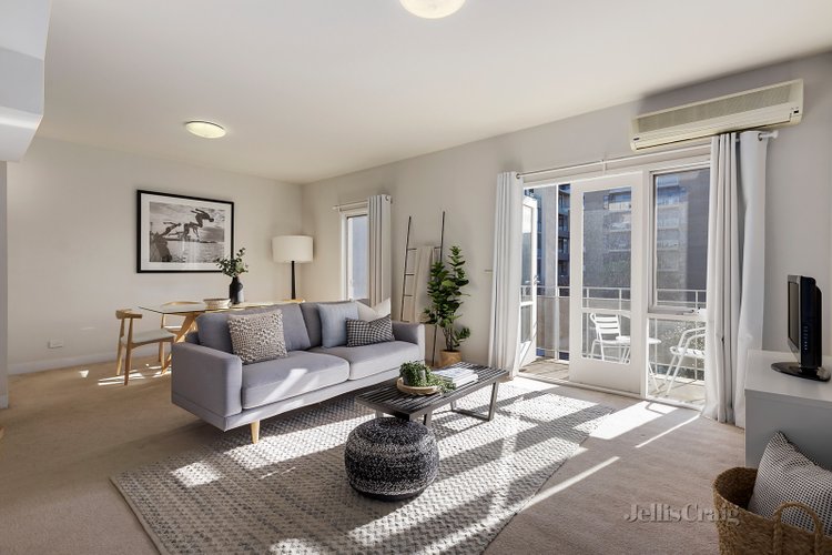 19/213 Cardigan Street Carlton 3053