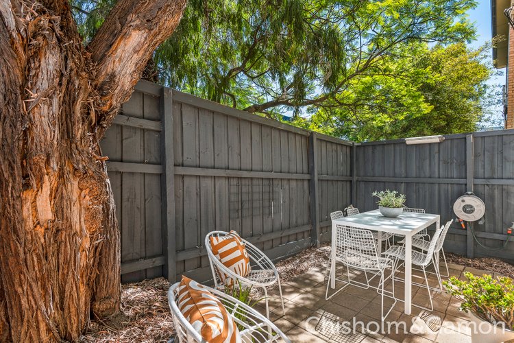 1 93 Ormond Road Elwood 3184