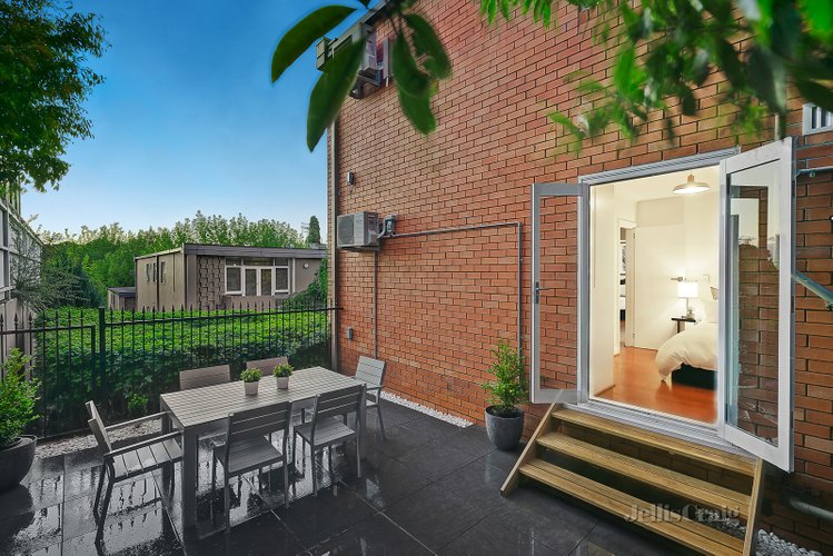 19/36 Grange Road Toorak 3142