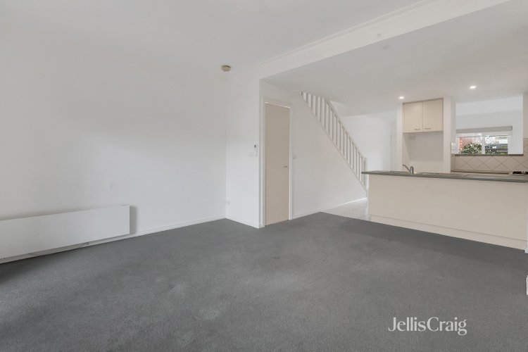 19/5 Evans Street Brunswick 3056