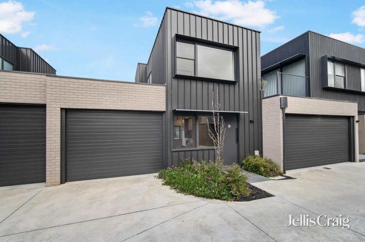 19/906 Lydiard Street North Ballarat North 3350