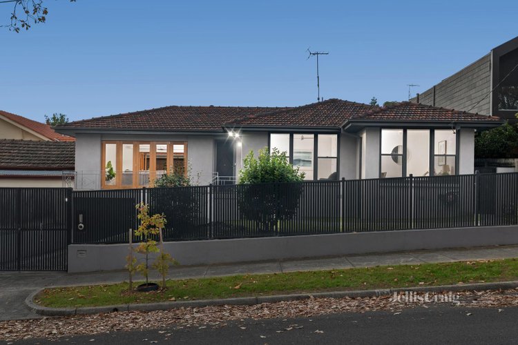 19A Carramar Avenue Camberwell 3124