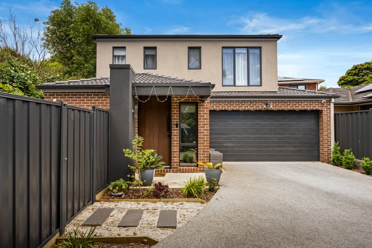 19A Essex Park Drive Endeavour Hills 3802