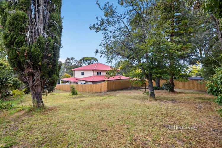 19A Fernwood Avenue Ringwood East 3135