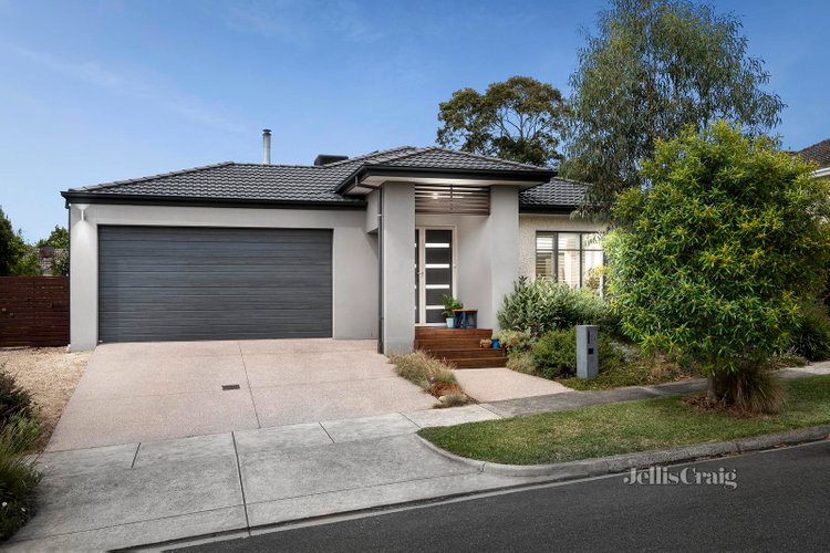 1A Akarana Road Chirnside Park 3116