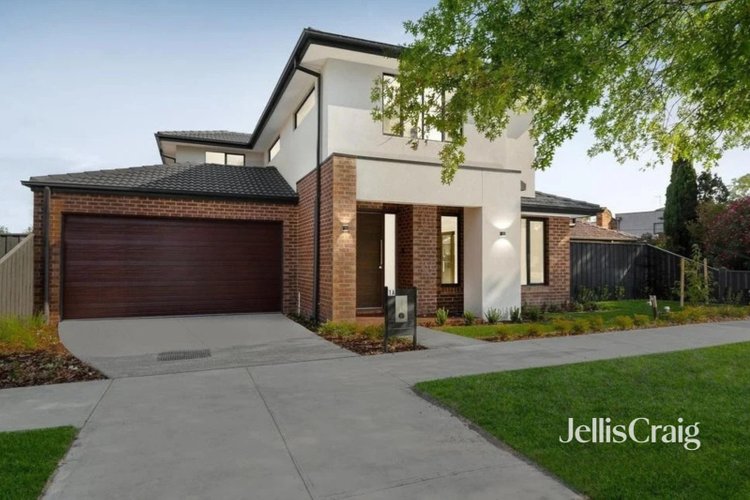 1A Edward Court Ivanhoe 3079