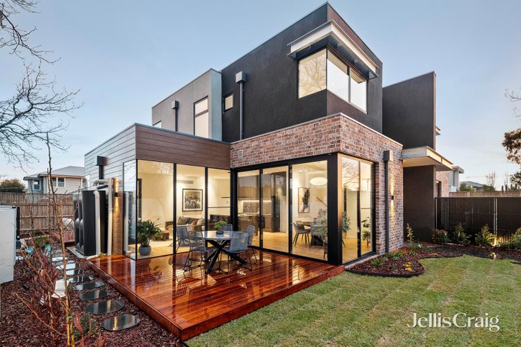 1a Irving Avenue Murrumbeena 3163