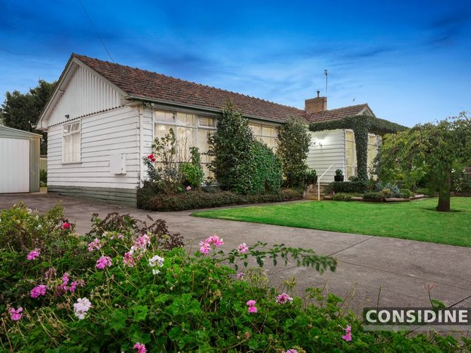 1A Mascoma Street Strathmore 3041