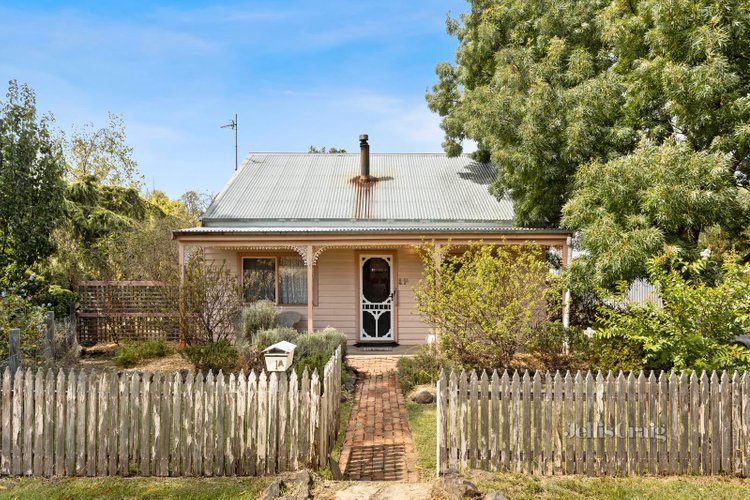 1A Parkins Reef Road Maldon 3463