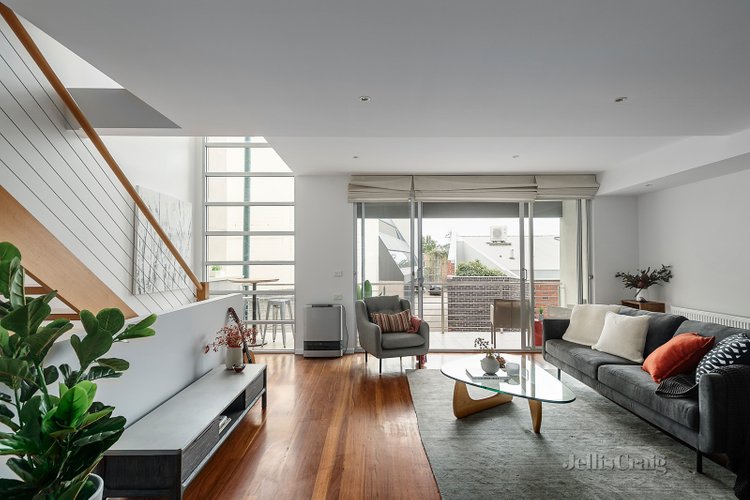 1A Simpson Place Hawthorn 3122