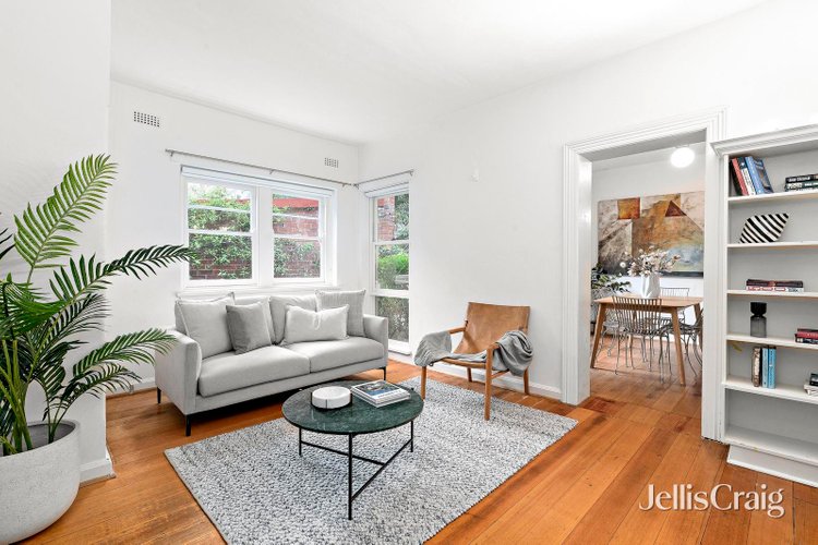 1A 3 Southey Court Elwood 3184