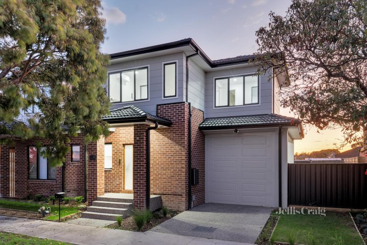 1B Gish Court Hadfield 3046