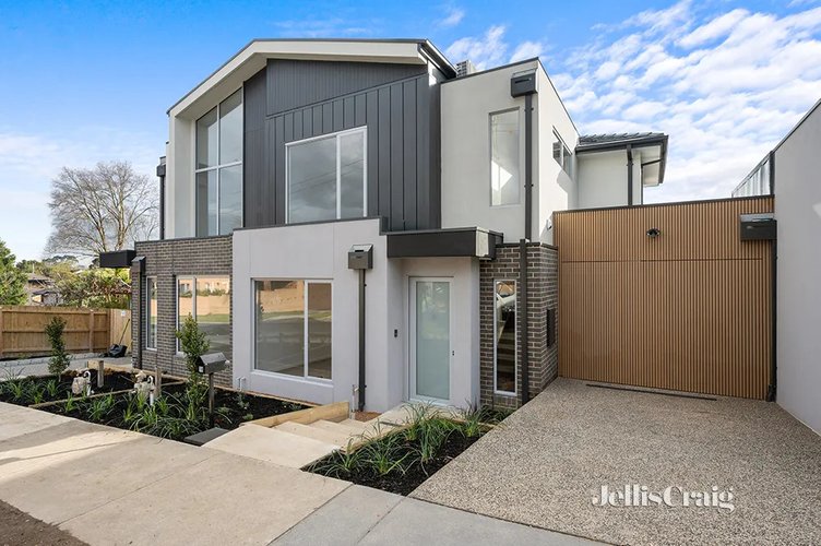 1B Oravel Street Balwyn North 3104