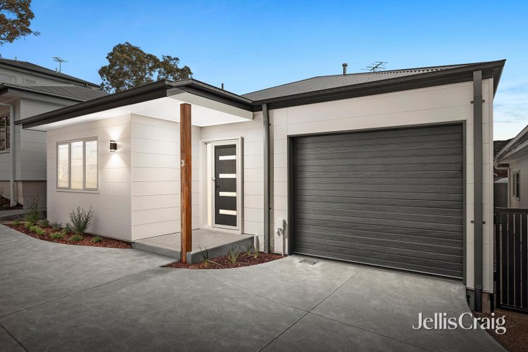 2, 3, 4 11 Caroline Street Kilsyth 3137