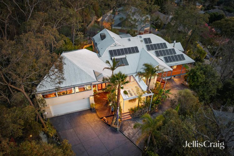 2-4 Stringy Bark Rise Croydon North 3136