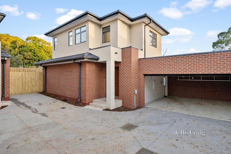 2 & 4 65 Croydondale Drive Mooroolbark 3138