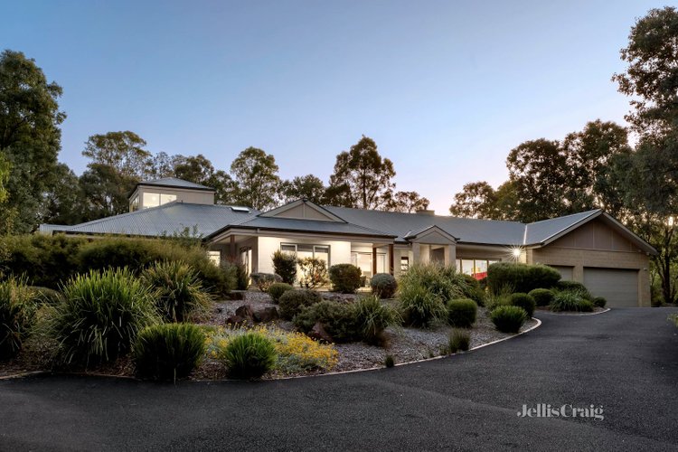 2-6 Tills Drive Warrandyte 3113
