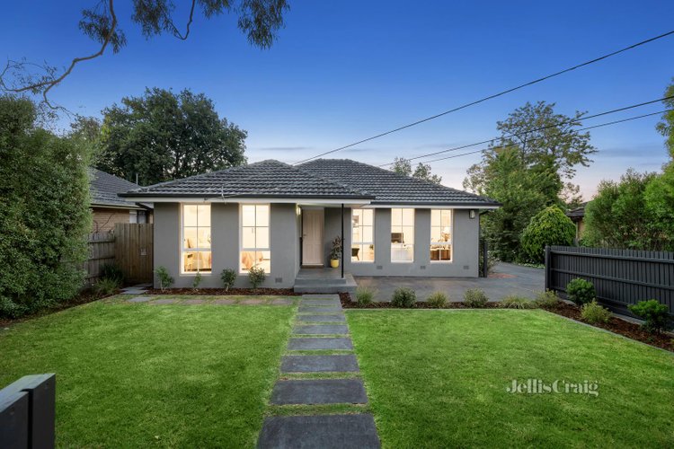 2 Aminga Court Croydon 3136