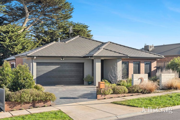 2 Armstrong Court Kyneton 3444