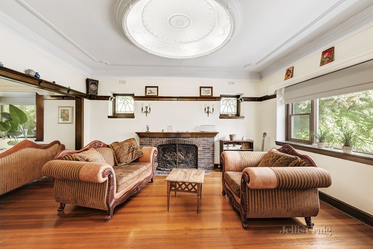 2 Baker Avenue Kew East 3102
