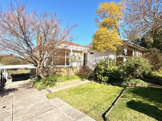 2 Baratta Street Doncaster East 3109