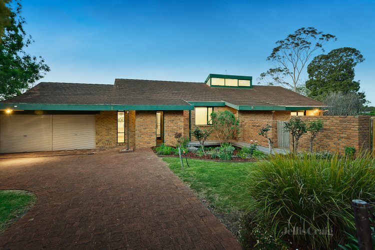 2 Beatty Street Mont Albert 3127