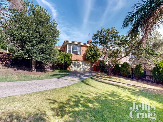 2 Brisbane Street  Strathmore 3041