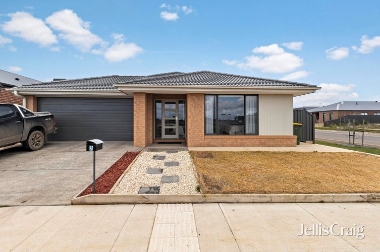 2 Brolga Boulevard  Winter Valley 3358