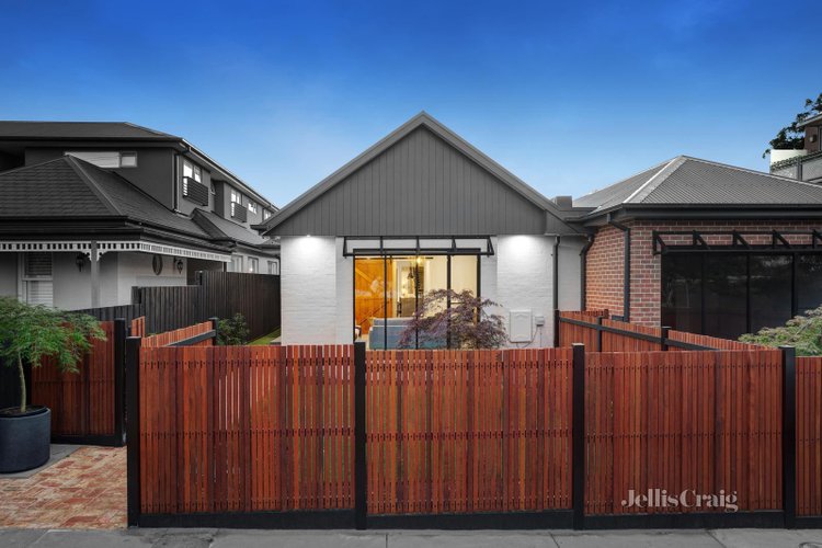 2 Campbell Grove Hawthorn East 3123