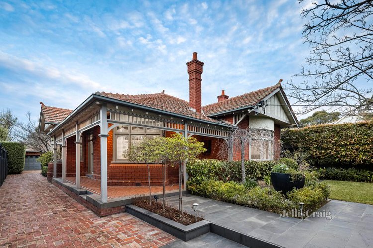 2 Canberra Grove Malvern 3144