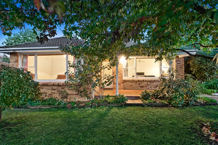 2 Carl Court Ringwood 3134