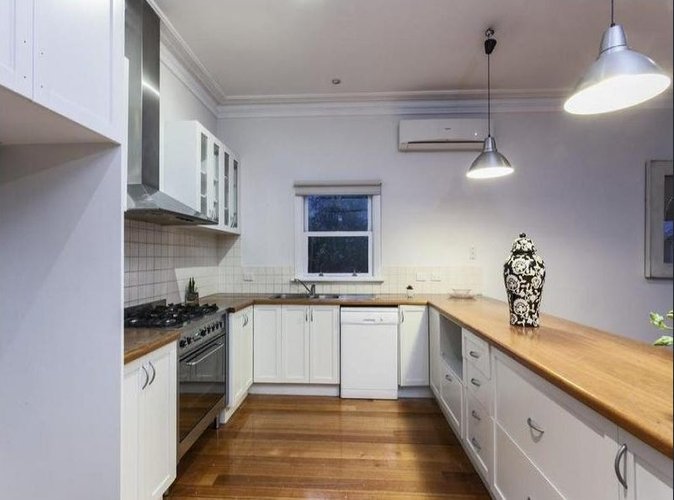 2 Clairmont Avenue Bentleigh 3165