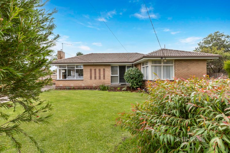 2 Cromer Court Frankston 3199