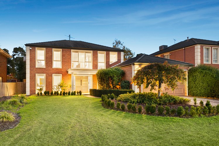2 Currie Terrace Glen Waverley 3150